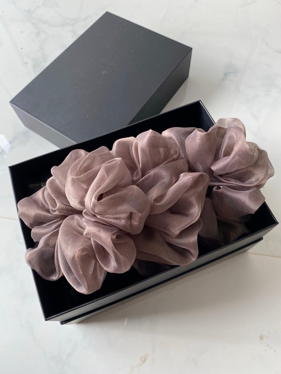 Organza Scrunchie in the shade Oyster