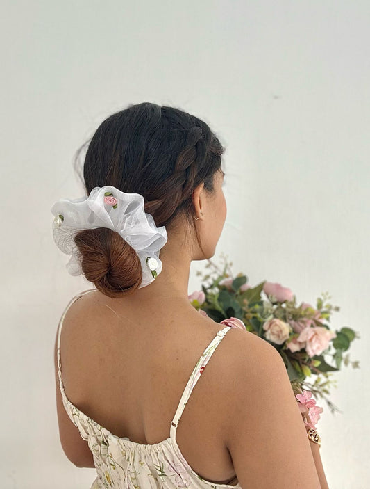 Summer love scrunchie