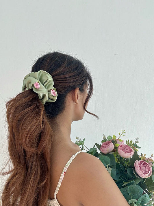 Garden Rose scrunchie