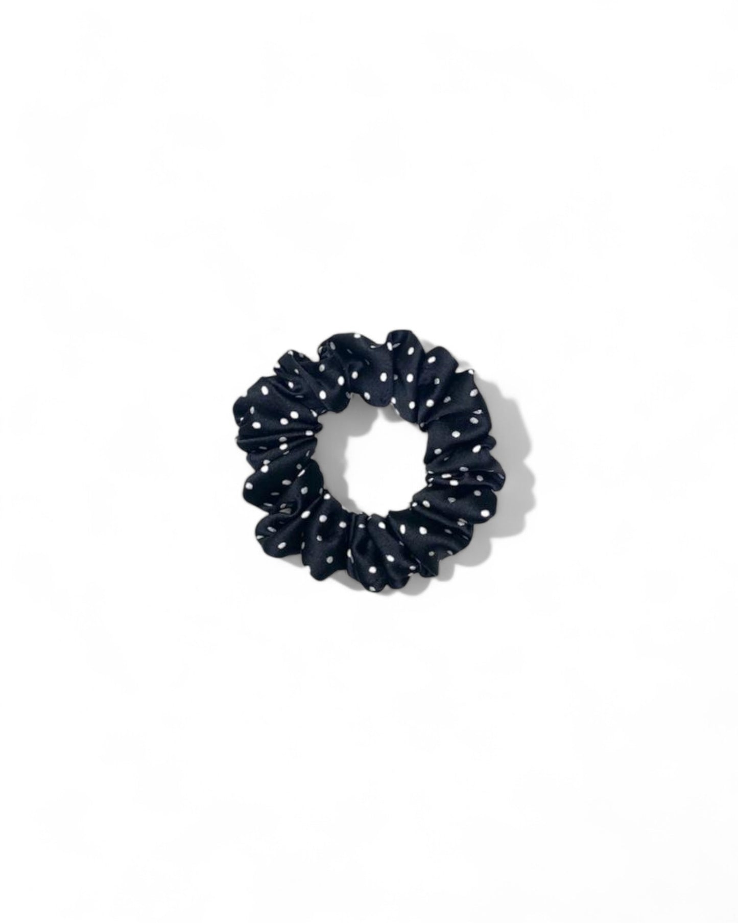 Polka dots Mini Scrunchie